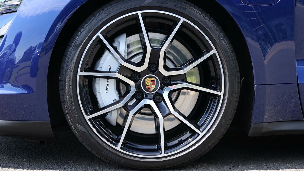 Porsche Taycan 420Kw 4S 93Kwh SM23YLP Blue #4
