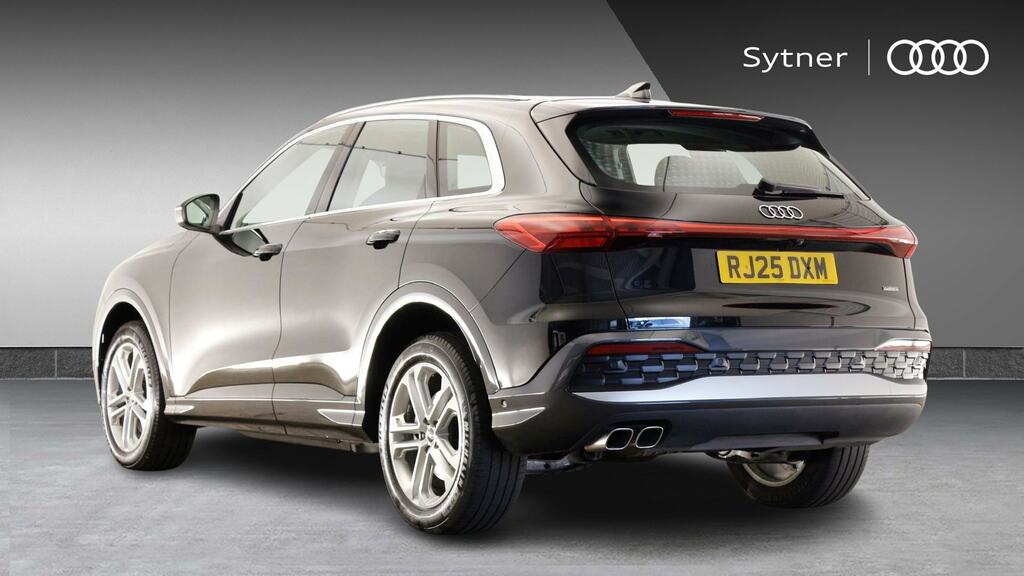 Audi Q5 2.0 Tdi Quattro Sport S Tronic RJ25DXM Black #3
