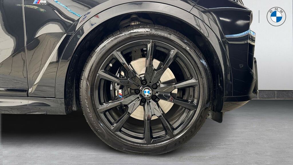 BMW X7 Xdrive40d Mht M Sport Step Black