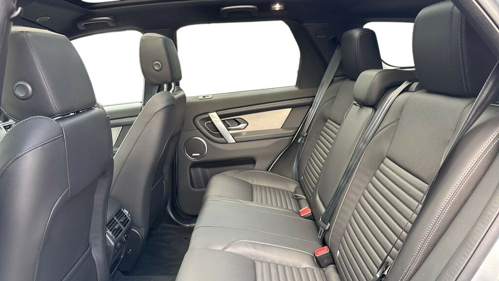 Land Rover Discovery Sport 1.5 P270e Dynamic Se 5 Seat GF26JKO Silver #4