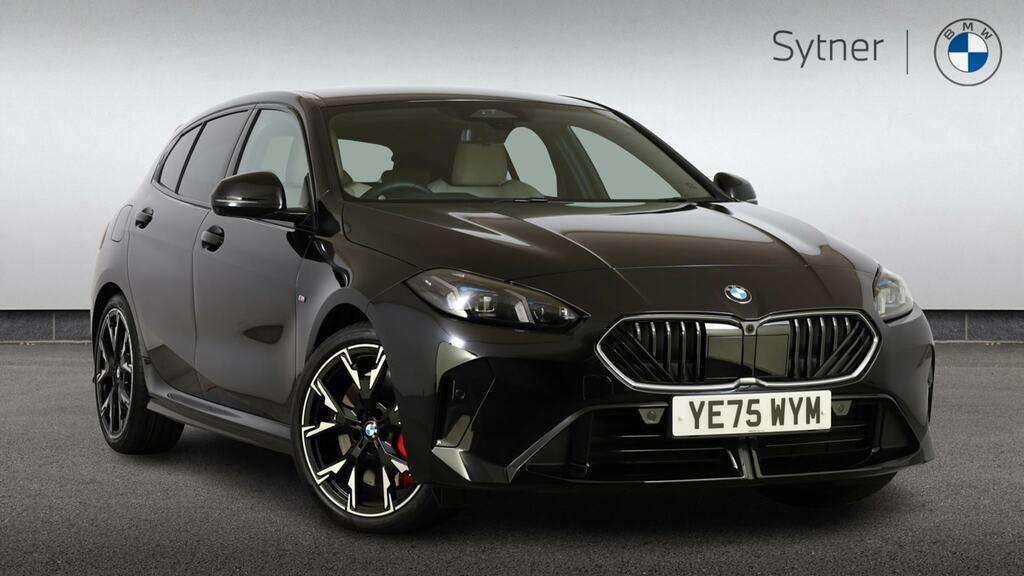 BMW 1 Series 123 Xdrive M Sport Step Black