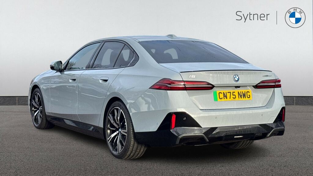 BMW i5 250Kw Edrive40 M Sport Pro 84Kwh CN75NWG Grey #2