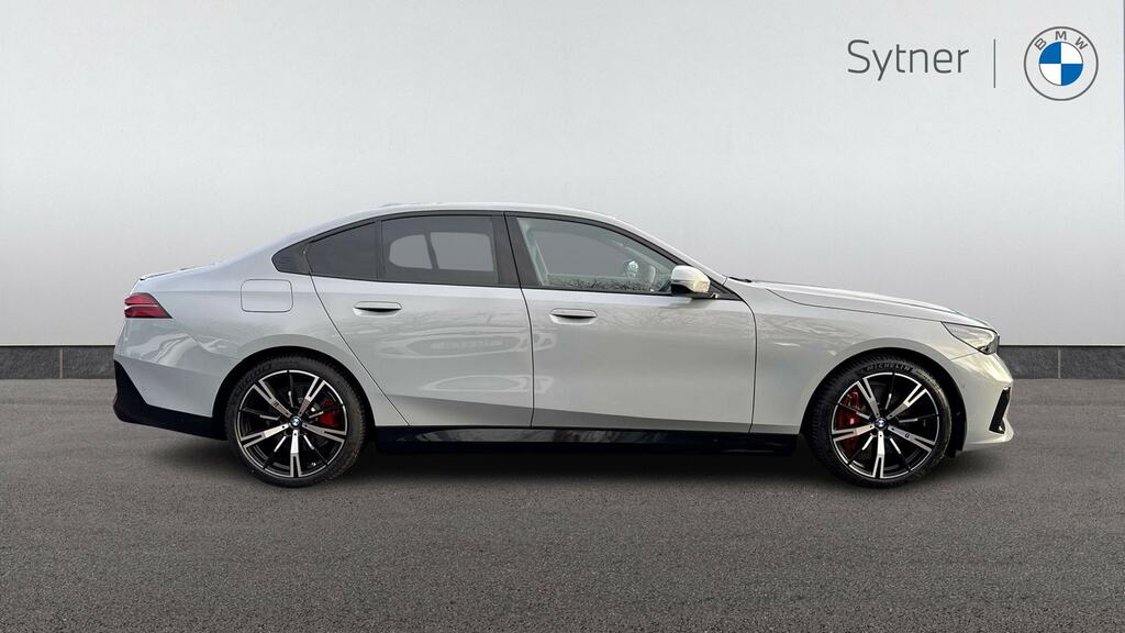 BMW i5 250Kw Edrive40 M Sport Pro 84Kwh CN75NWG Grey #3