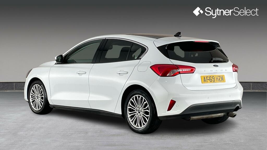 Ford Focus 1.0 Ecoboost 125 Titanium X AF69HZM White #2