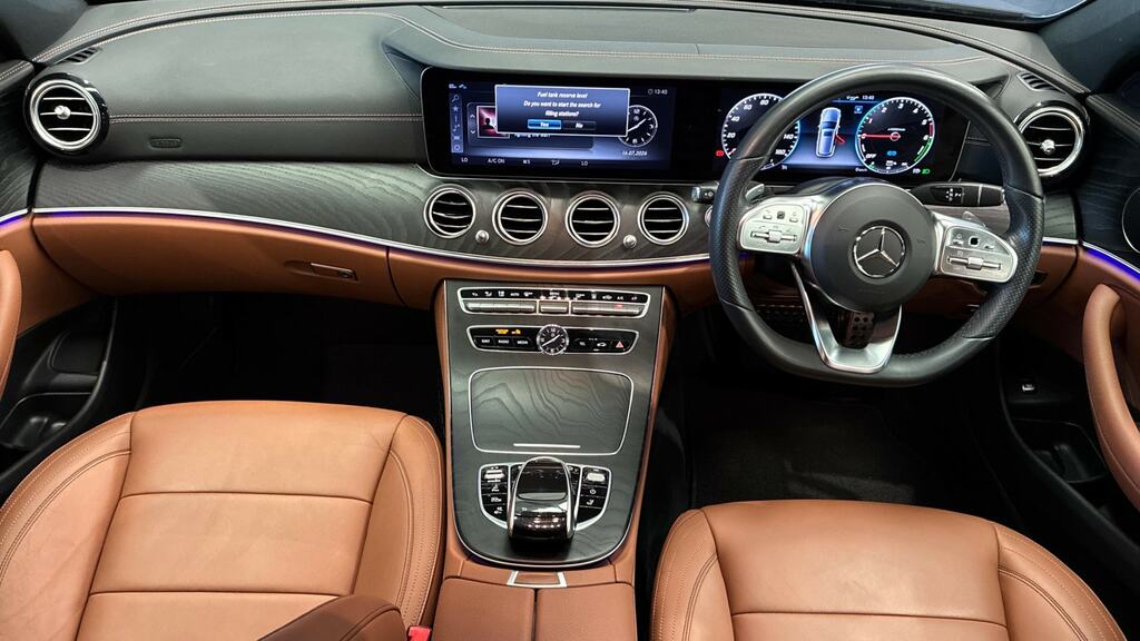 Mercedes-Benz E Class E300de Amg Line Premium 9G-tronic Black #6