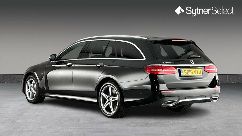 Mercedes-Benz E Class E300de Amg Line Premium 9G-tronic Black #2