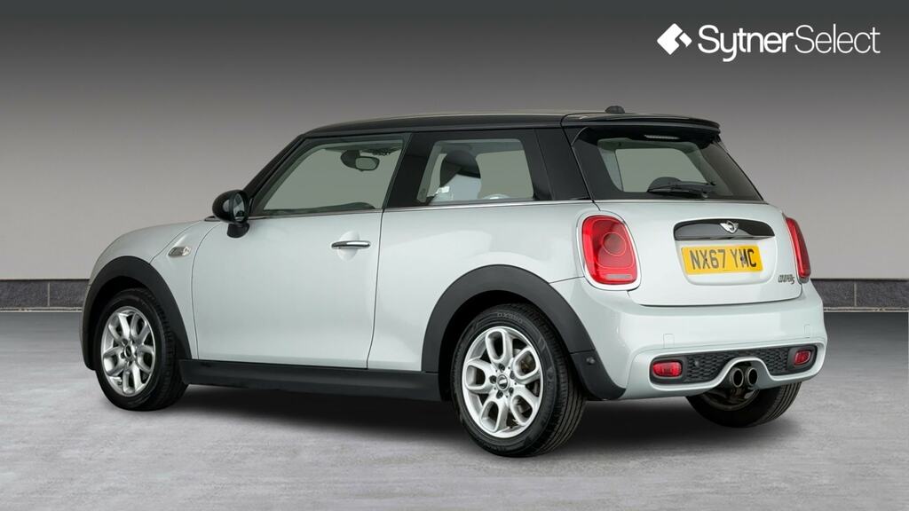 Mini Hatch 2.0 Cooper S NX67YMC White #2