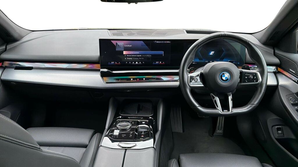 BMW 5 Series 530E M Sport Pro Tech Plus GY24USJ Blue #4