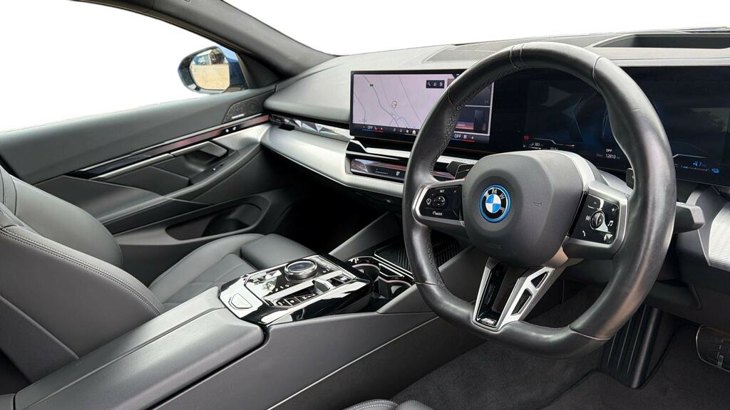 BMW 5 Series 530E M Sport Pro Tech Plus GY24USJ Blue #6