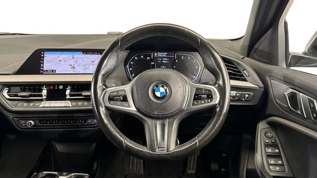 BMW 1 Series 118I M Sport Step YB20FFX White #5
