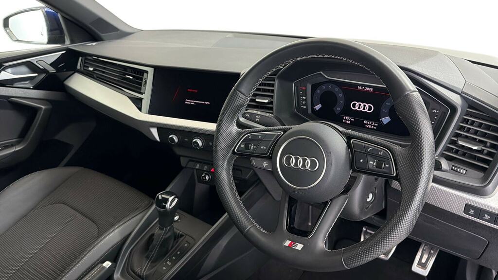 Audi A1 25 Tfsi S Line S Tronic LB75PCU Blue #6