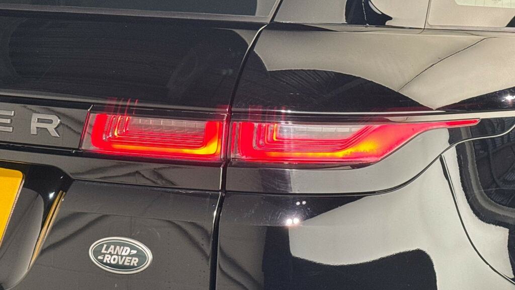 Land Rover Range Rover Evoque 2.0 D150 R-dynamic S 2Wd MW69ULJ Black #5