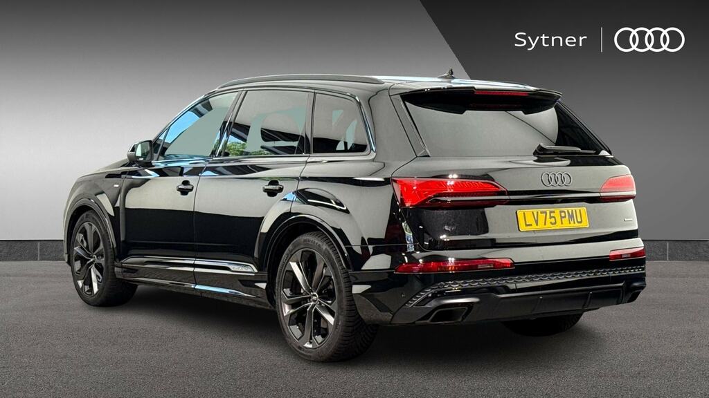 Audi Q7 55 Tfsi Quattro Black Edition Tiptronic Tech LV75PMU Black #3