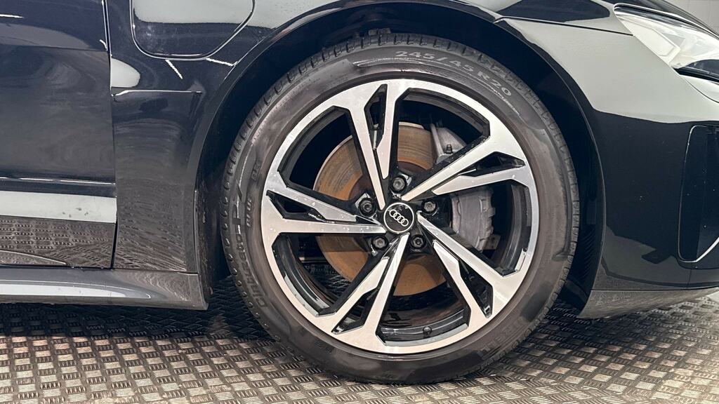 Audi E Tron GT 390Kw Quattro 93Kwh Black #5