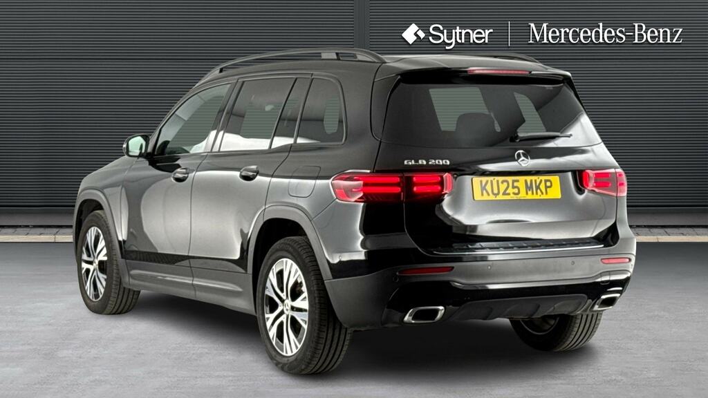 Mercedes-Benz GLB Class Glb 200 Sport Executive 7G-tronic KU25MKP Black #2