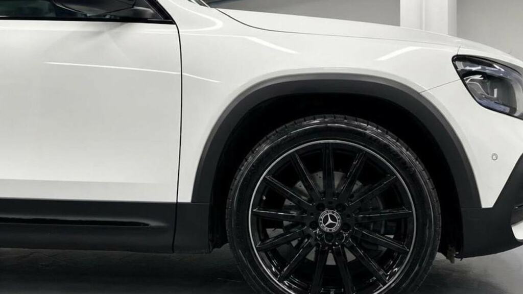 Mercedes-Benz GLB Class Glb 200 Amg Line Premium Night Ed 7G-tronic KP23HYH White #5