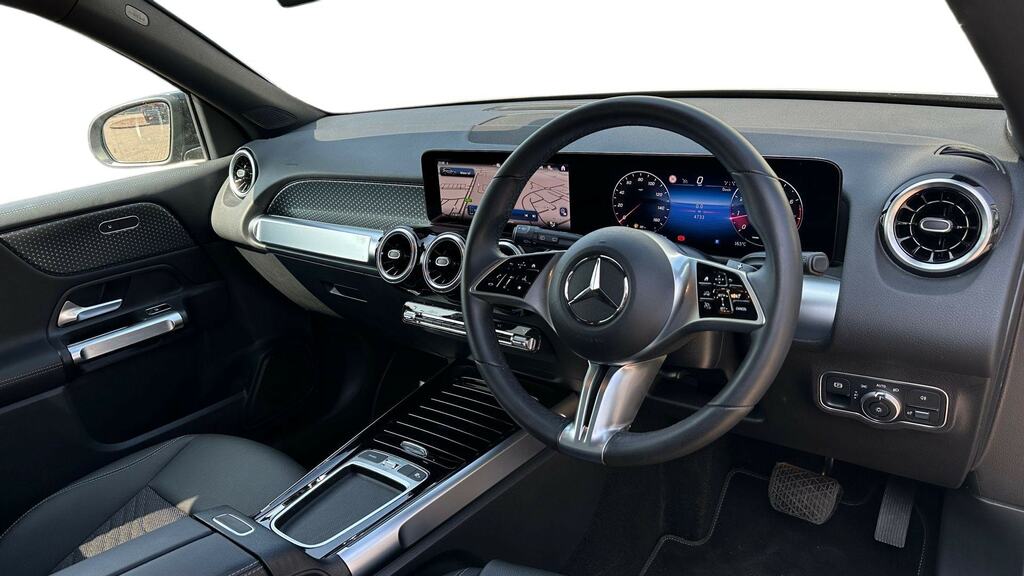 Mercedes-Benz GLB Class Glb 200 Sport Executive 7G-tronic Grey #3