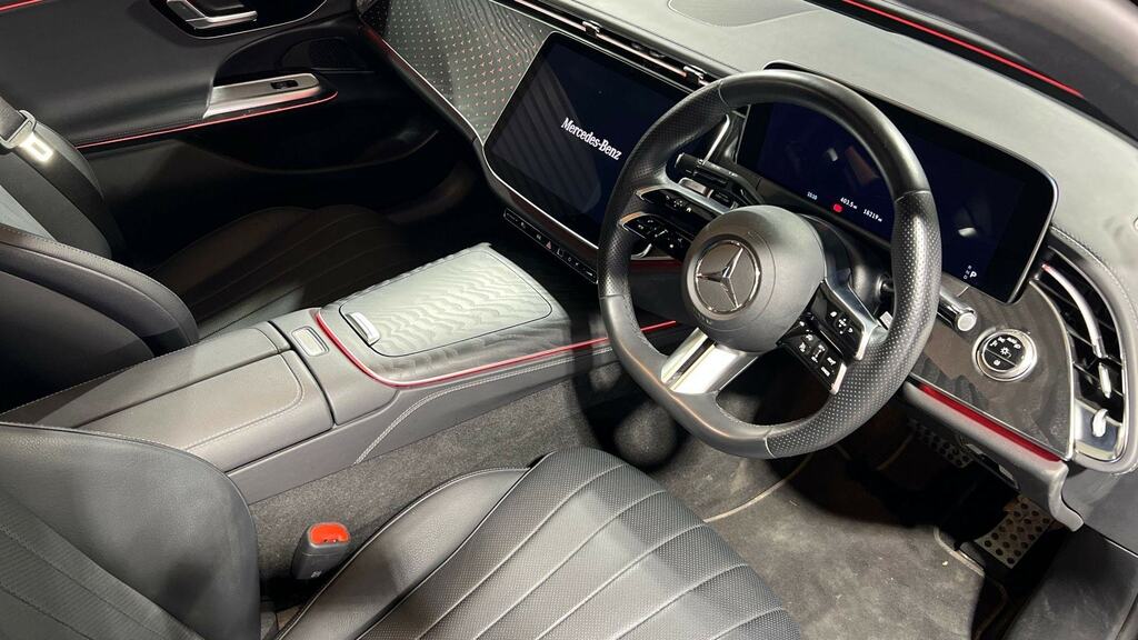 Mercedes-Benz E Class E200 Amg Line 9G-tronic KN25YVZ Black #3
