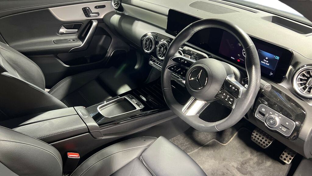 Mercedes-Benz CLA Class Cla 220D Amg Line Premium Plus Tip KR25PMY Blue #3