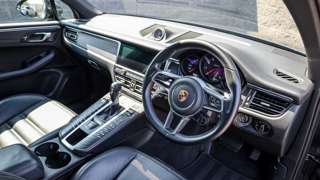 Porsche Macan Gts Pdk FP70YCF Grey #5