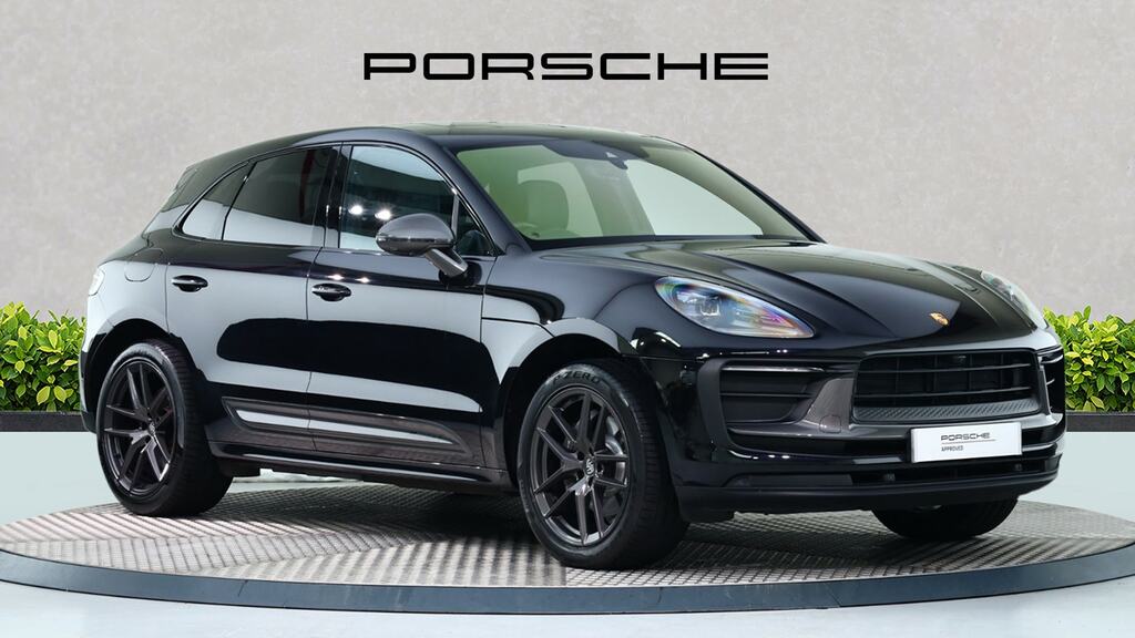 Porsche Macan T Pdk Black