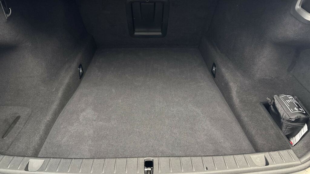 BMW 7 Series 740E Exclusive Black #13
