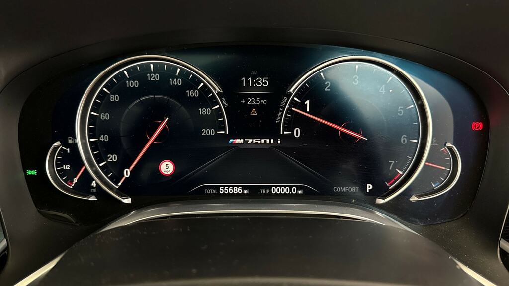 BMW 7 Series 740E Exclusive Black #9