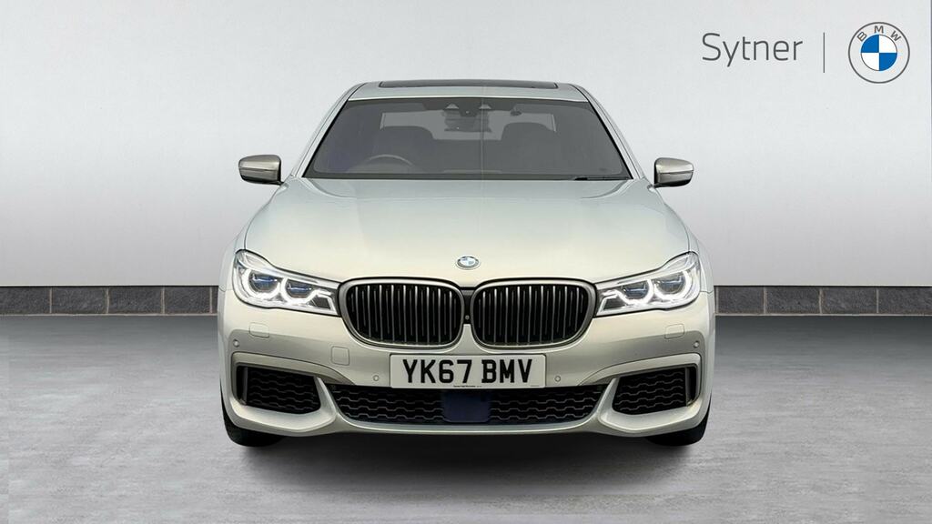 BMW 7 Series 740E Exclusive Black #16