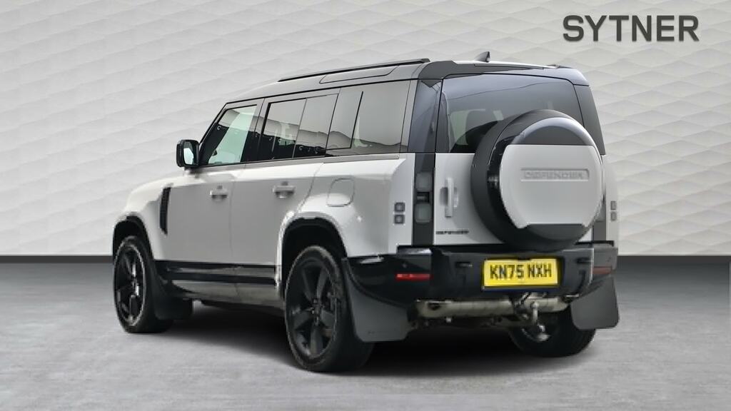 Land Rover Defender 110 2.0 P300e X-dynamic Se 110 KN75NXH Grey #2
