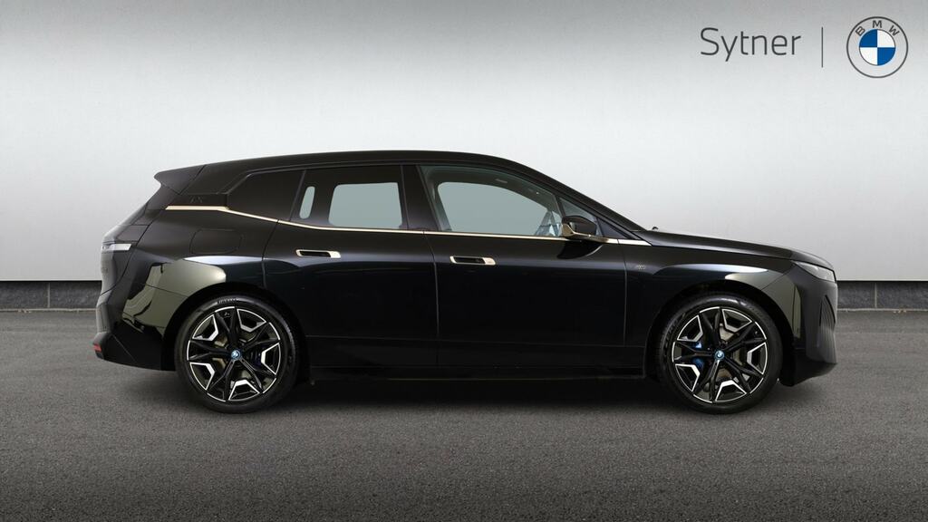 BMW iX 455Kw M60 111.5Kwh FT23DLV Black #3