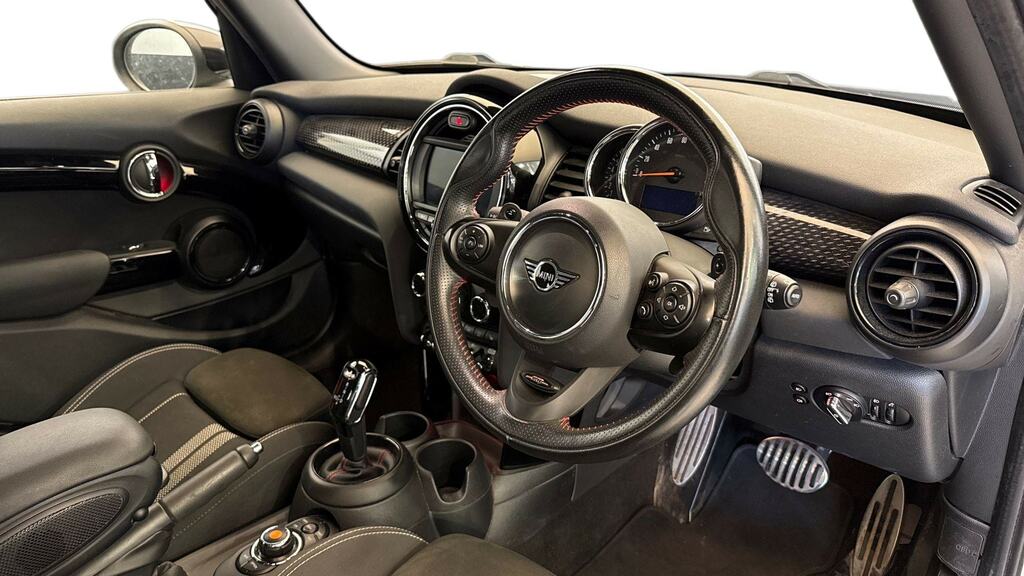 Mini Hatch 2.0 Cooper S Sport II Comfortnav Pack FL70ONP White #6