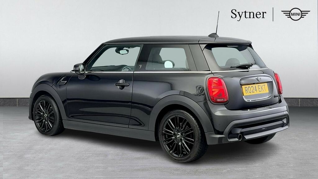 Mini Hatch 1.5 Cooper Exclusive RO24EKT Black #2