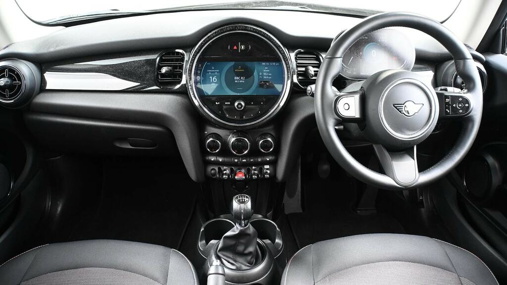 Mini Hatch 1.5 Cooper Classic Premium BC23NJY Silver #4