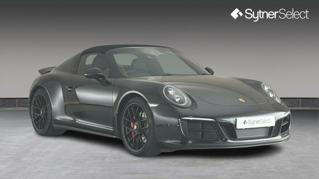 Porsche 911 Gts Pdk Black