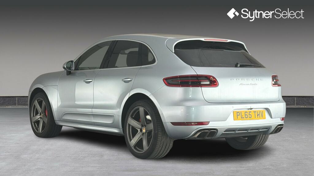 Porsche Macan Turbo Black #2