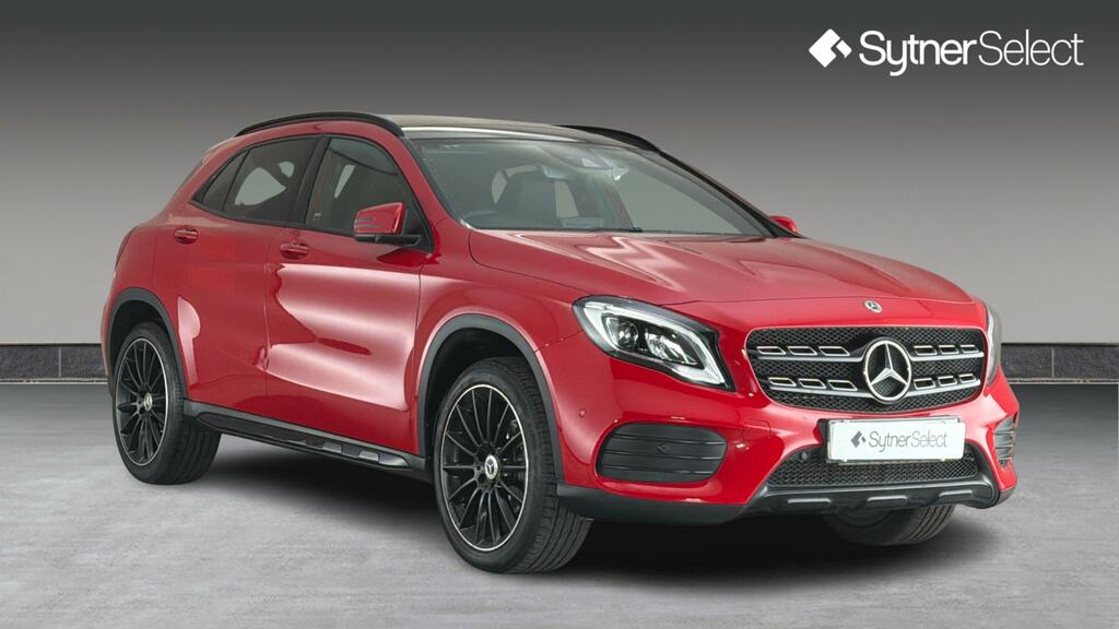 Mercedes-Benz GLA Class Gla 200 Amg Line Edition Plus Red
