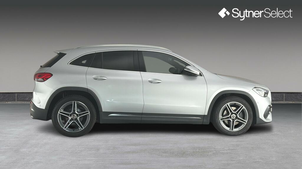 Mercedes-Benz GLA Class Gla 200D Amg Line Executive KM21VHP Silver #3