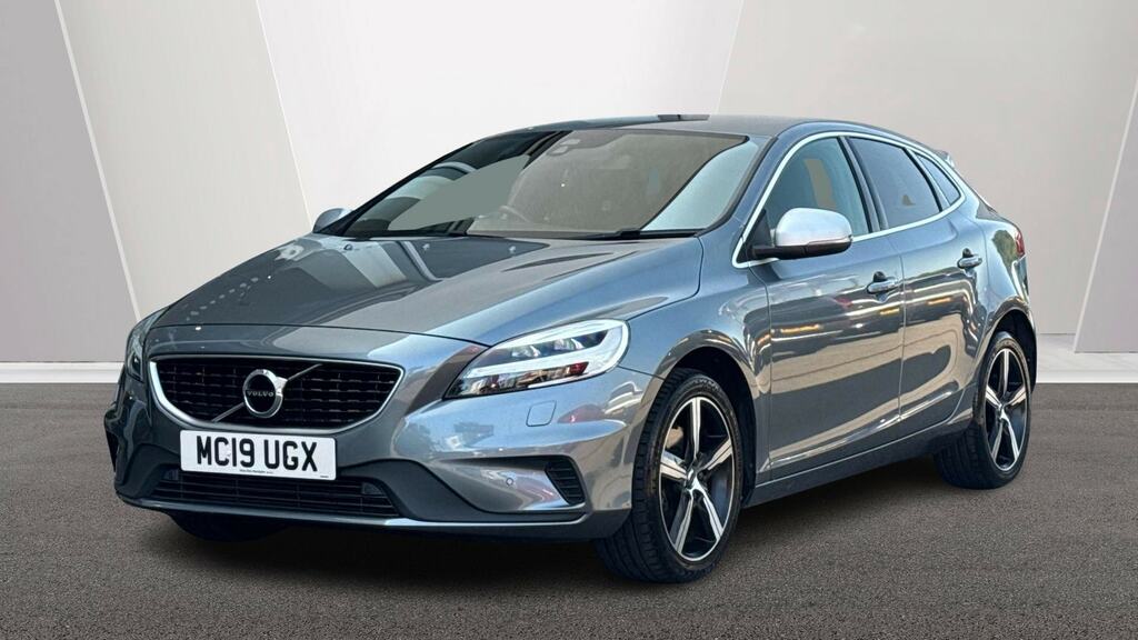 Volvo V40 T3 152 R Design Edition MC19UGX Grey #6