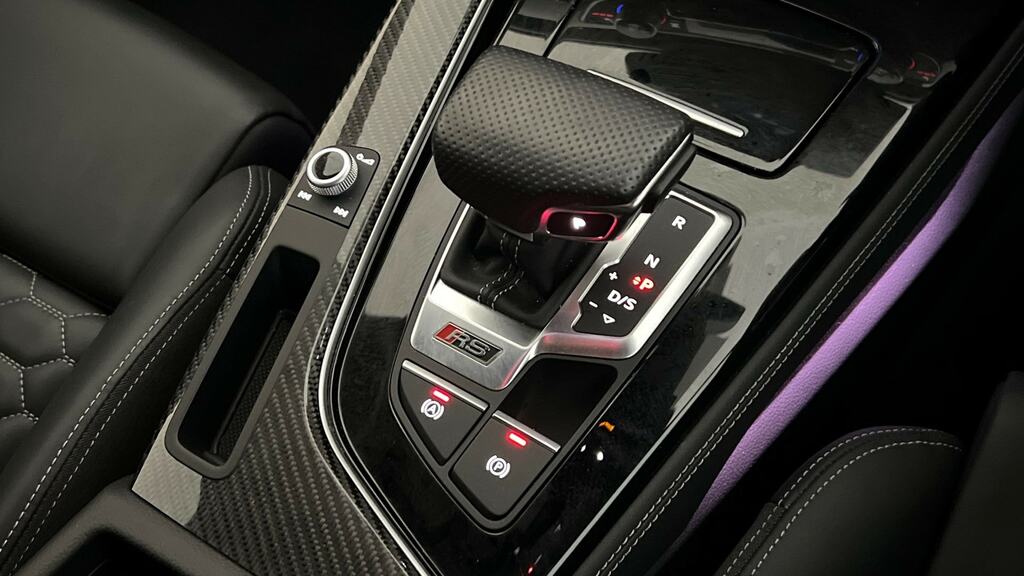 Audi RS4 Avant Rs 4 Avant Carbon Black 450 Ps Tiptronic Black #13