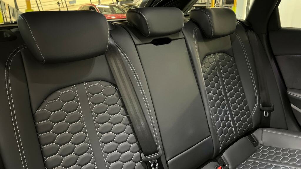 Audi RS4 Avant Rs 4 Avant Carbon Black 450 Ps Tiptronic Black #15