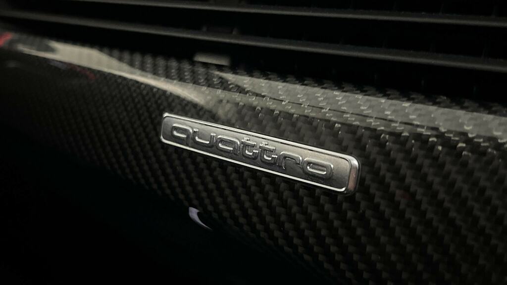 Audi RS4 Avant Rs 4 Avant Carbon Black 450 Ps Tiptronic Black #34