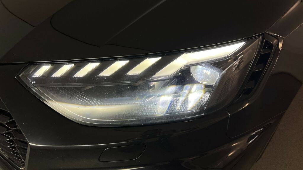 Audi RS4 Avant Rs 4 Avant Carbon Black 450 Ps Tiptronic Black #23