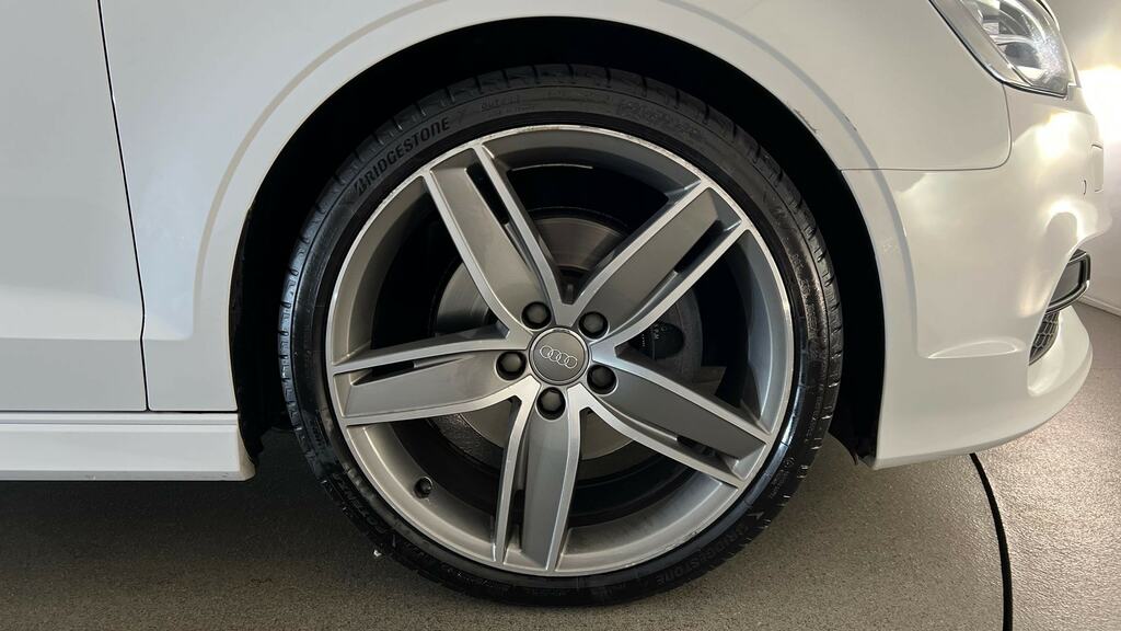 Audi A3 Cabriolet 2L S Line Silver #27