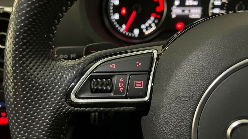 Audi A3 Cabriolet 2L S Line Silver #21