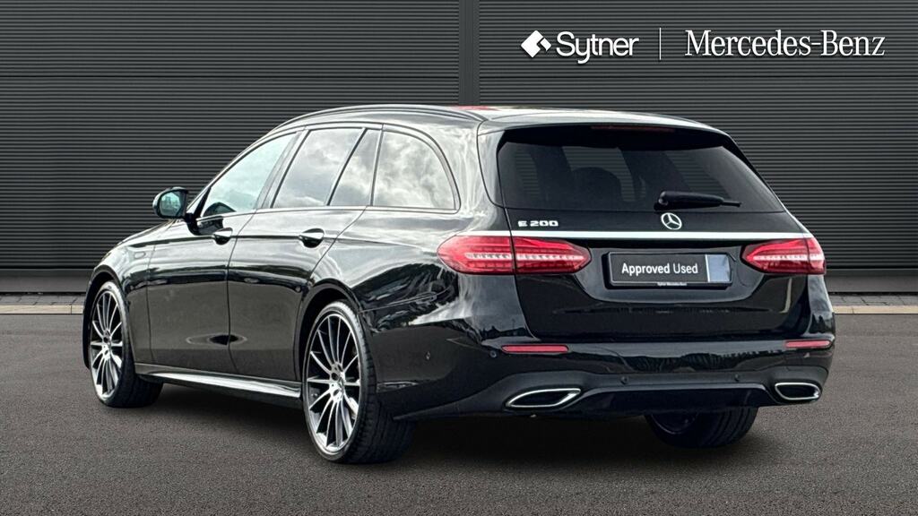 Mercedes-Benz E Class E200 Amg Line Night Edition Prem 9G-tronic KK23UFG Black #2