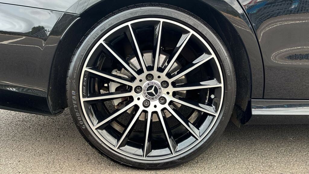 Mercedes-Benz E Class E200 Amg Line Night Edition Prem 9G-tronic KK23UFG Black #5