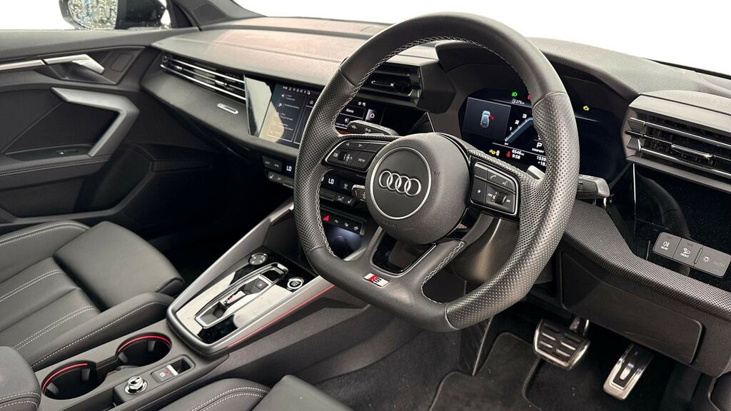 Audi A3 35 Tfsi Black Edition S Tronic KM25LJK Blue #6