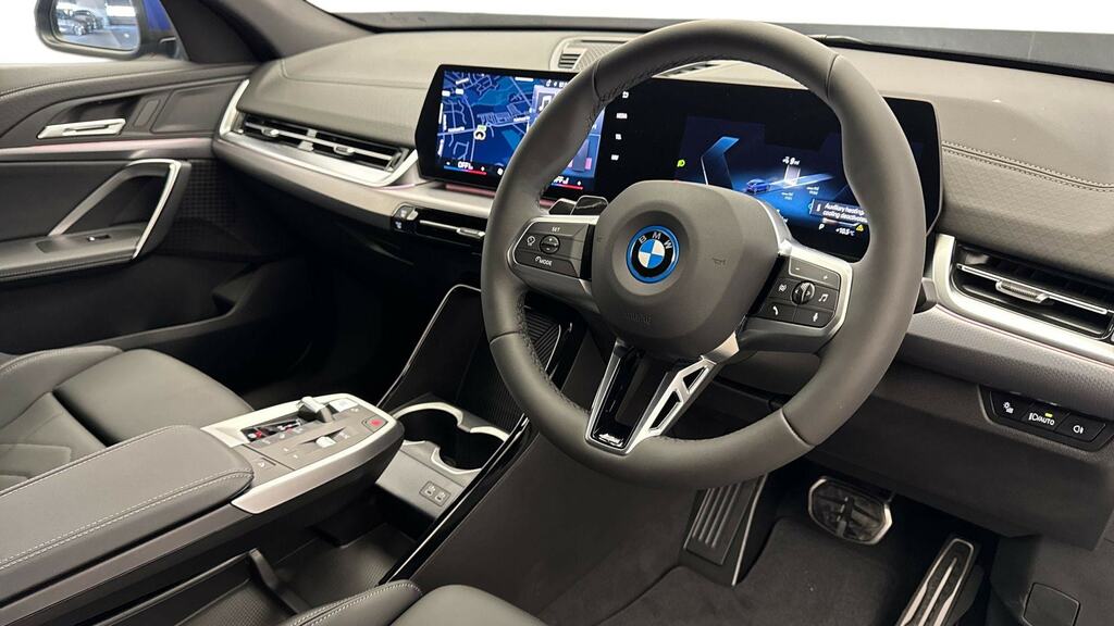 BMW iX2 230Kw Xdrive30 M Sport 65Kwh Blue #6
