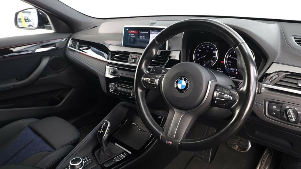 BMW X2 Sdrive 18I 136 M Sport Step Black #6