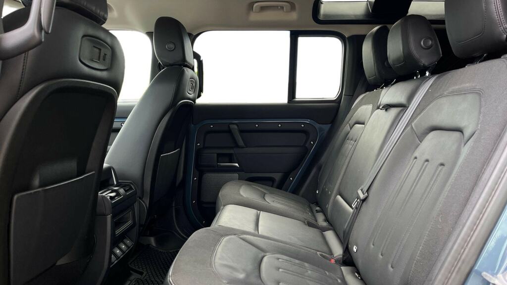 Land Rover Defender 110 2.0 D240 S 110 BD70LJZ Blue #4
